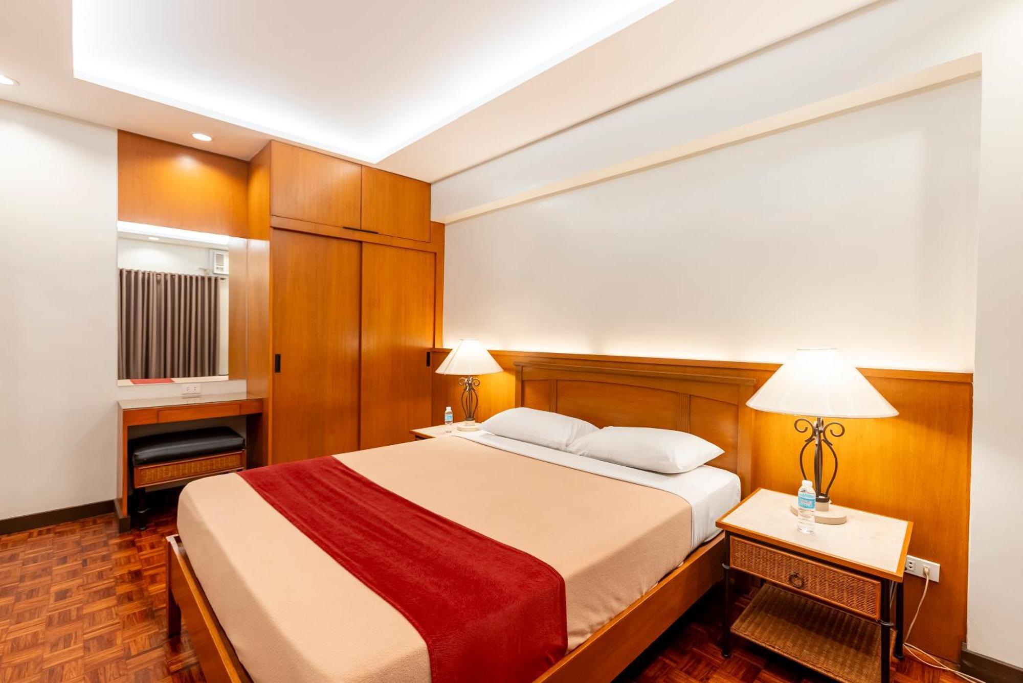 מנילה Tropicana Suites מראה חיצוני תמונה