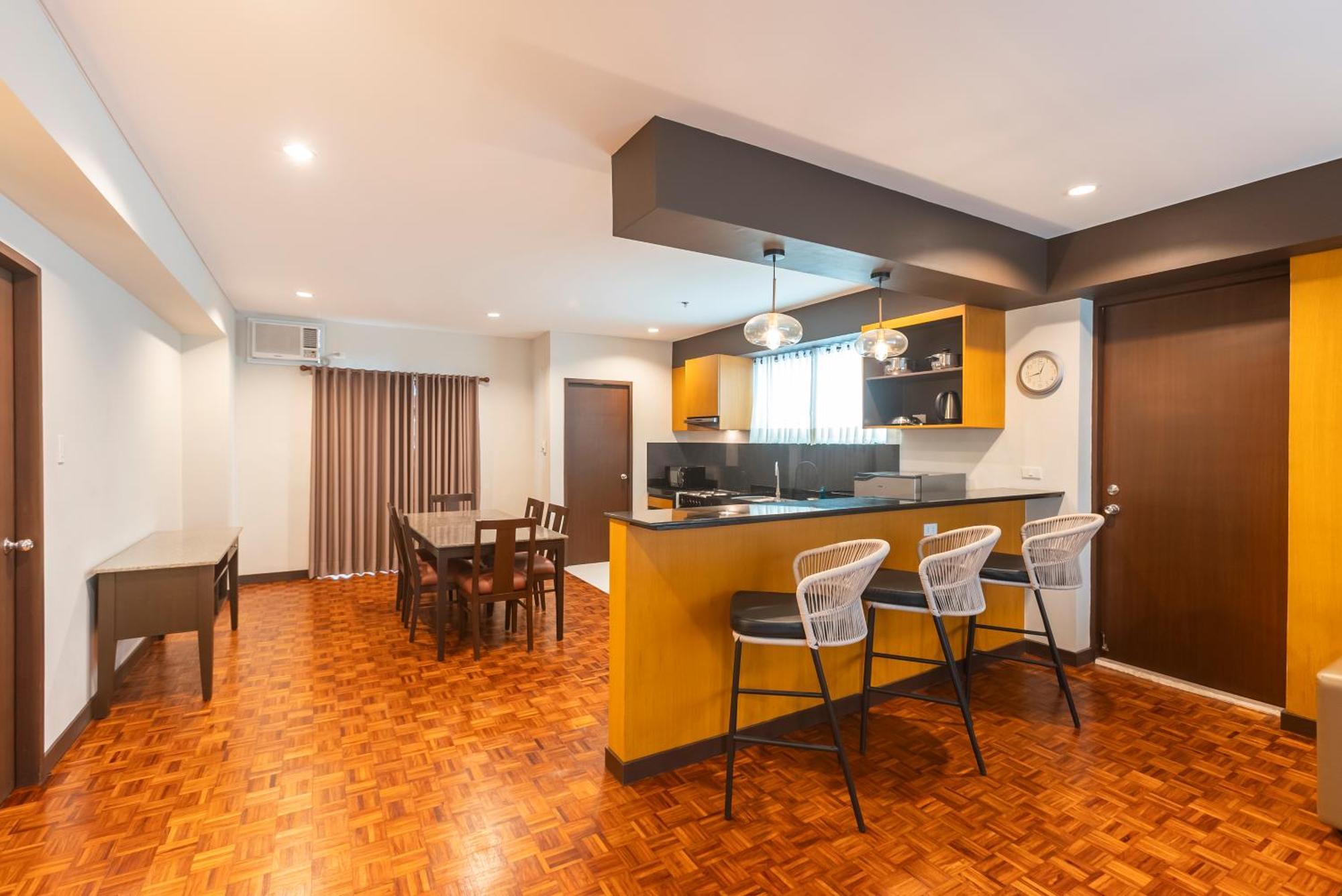 מנילה Tropicana Suites מראה חיצוני תמונה