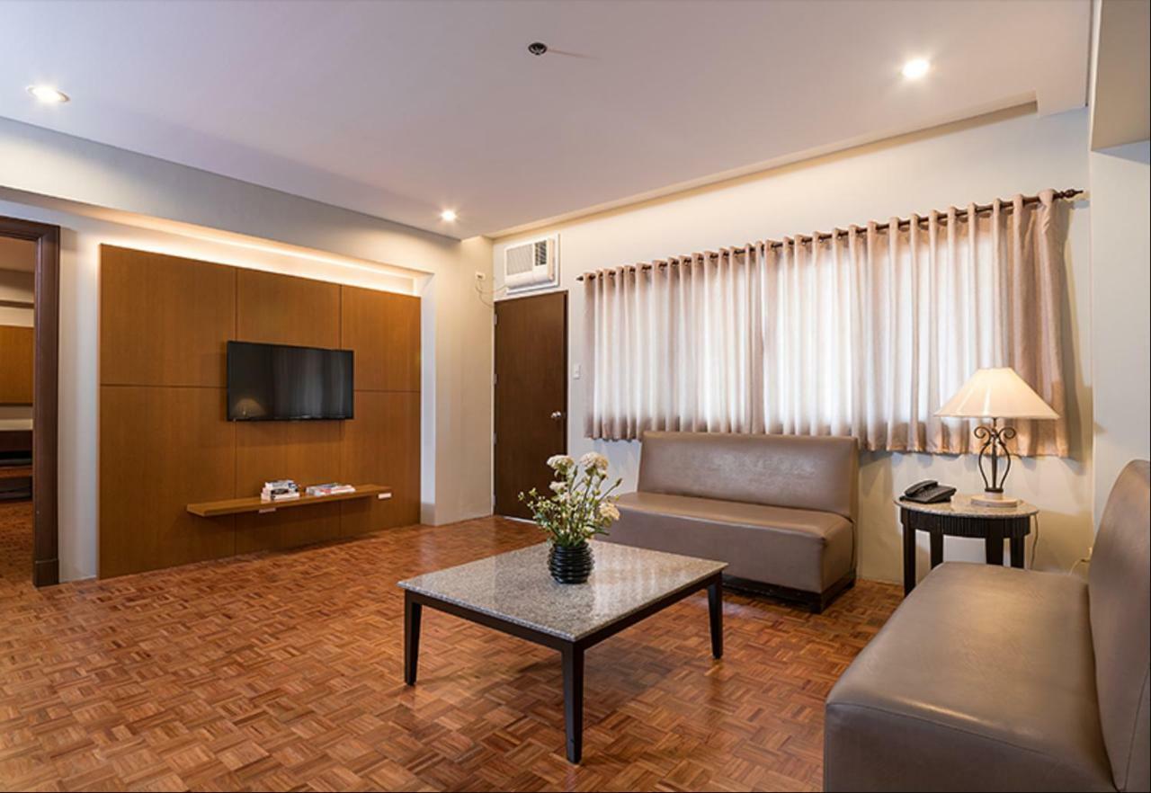 מנילה Tropicana Suites מראה חיצוני תמונה