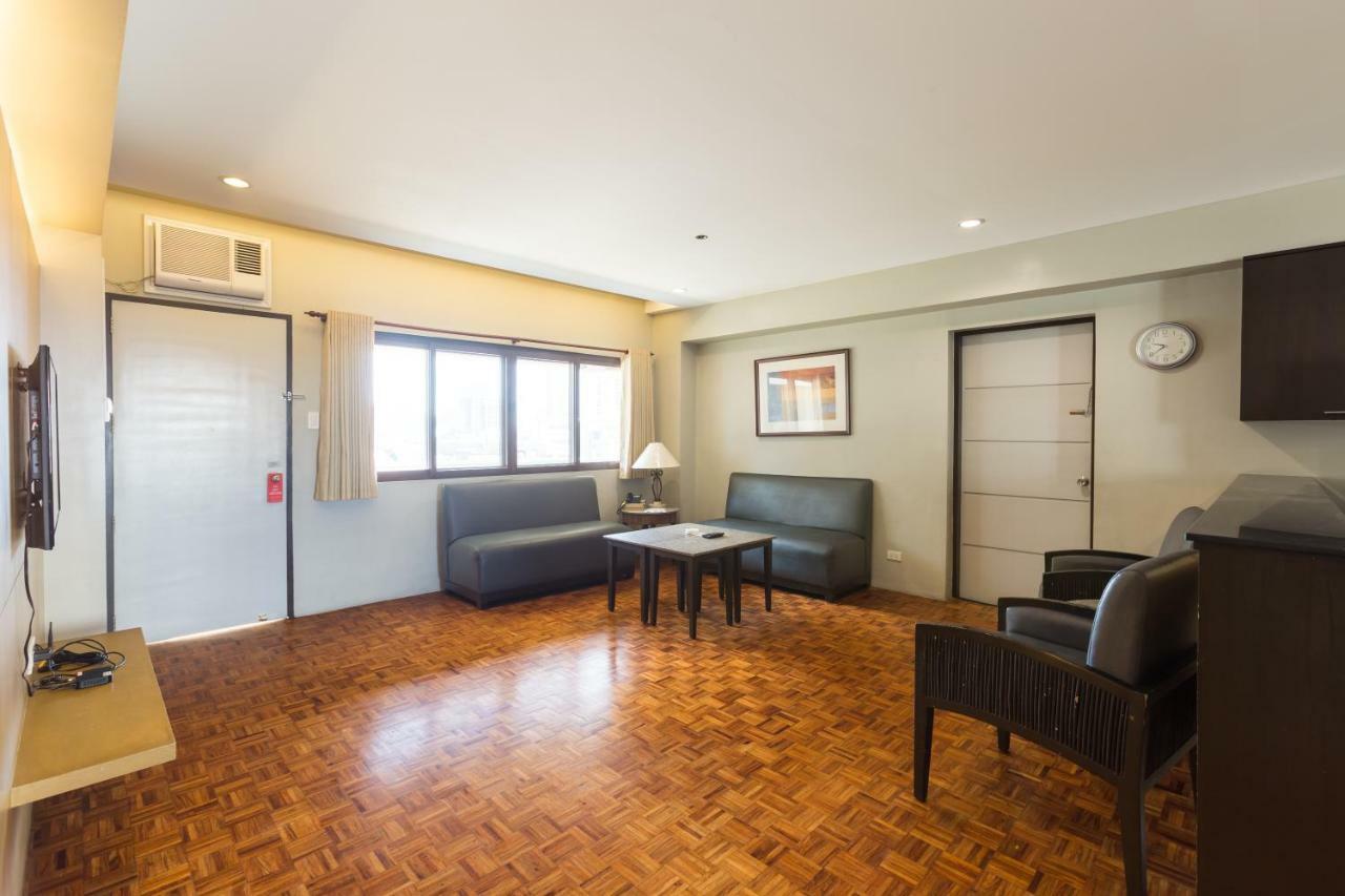 מנילה Tropicana Suites מראה חיצוני תמונה